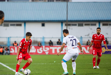 هفته بیست و دوم لیگ برتر فوتبال؛ تراکتور فرصت صدرنشینی را از دست داد هفته بیست و دوم لیگ برتر فوتبال؛ تراکتور فرصت صدرنشینی را از دست داد