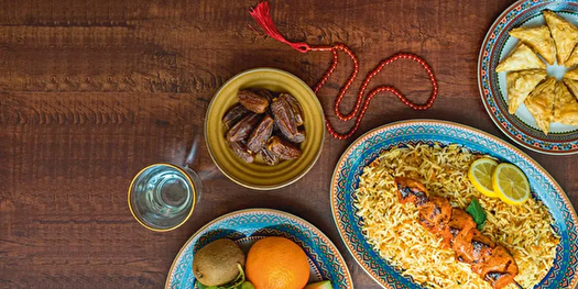 در ماه مبارک رمضان باید سحری بخوریم یا خیر؟