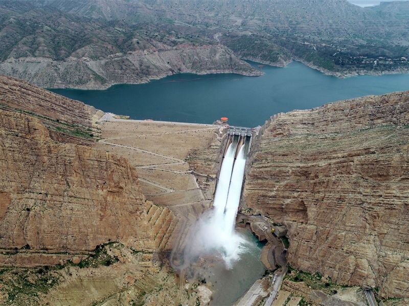 رهاسازی آب از سد مارون بهبهان به مدت هفت روز رهاسازی آب از سد مارون بهبهان به مدت هفت روز