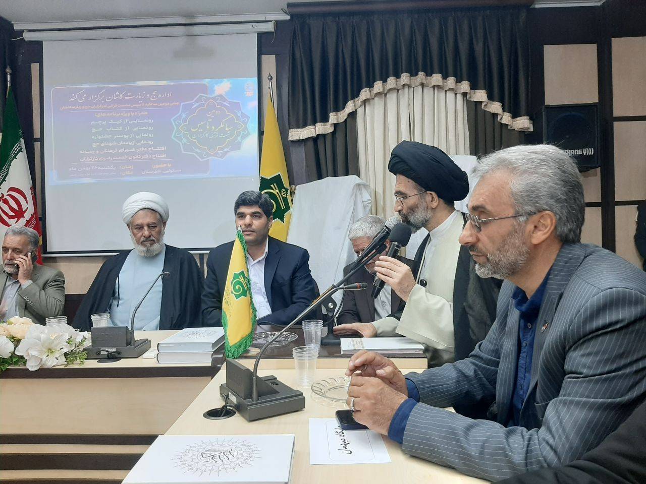 لزوم آشنایی نسل جوان با پیشرفت‌های جمهوری اسلامی