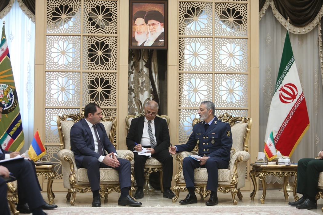 سرلشکر موسوی: دشمن در دفاع مقدس ۱۲ روزه مجبور به التماس شد سرلشکر موسوی: دشمن در دفاع مقدس ۱۲ روزه مجبور به التماس شد