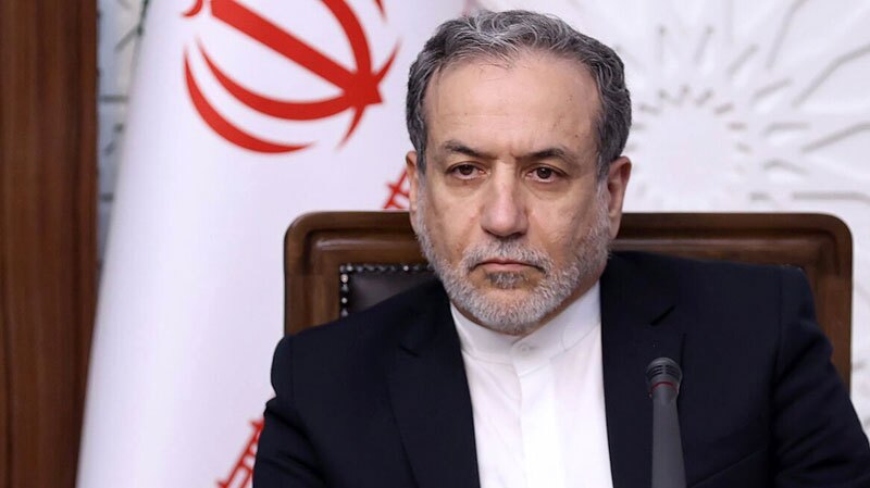 عراقچی: اگر به دیپلماسی اولویت داده شود، دستیابی به توافق ممکن است عراقچی: اگر به دیپلماسی اولویت داده شود، دستیابی به توافق ممکن است