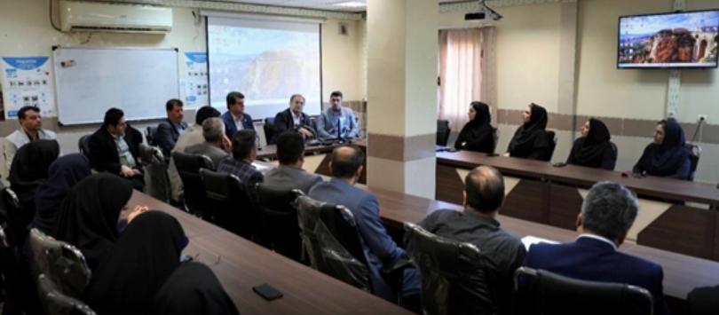 رونمایی از طرح الکترونیکی‌سازی فرآیند‌های مرکز بهداشت شرق اهواز