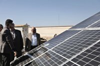 بهره برداری از نیروگاه  خورشیدی ۶۰ کیلوواتی در استانداری خوزستان