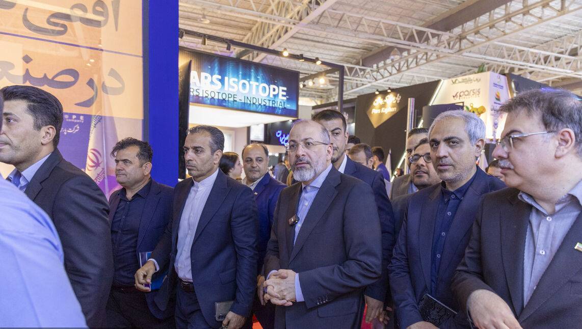 باید عرصه فعالیت برای بخش خصوصی واقعی در صنعت نفت و گاز فراهم شود باید عرصه فعالیت برای بخش خصوصی واقعی در صنعت نفت و گاز فراهم شود