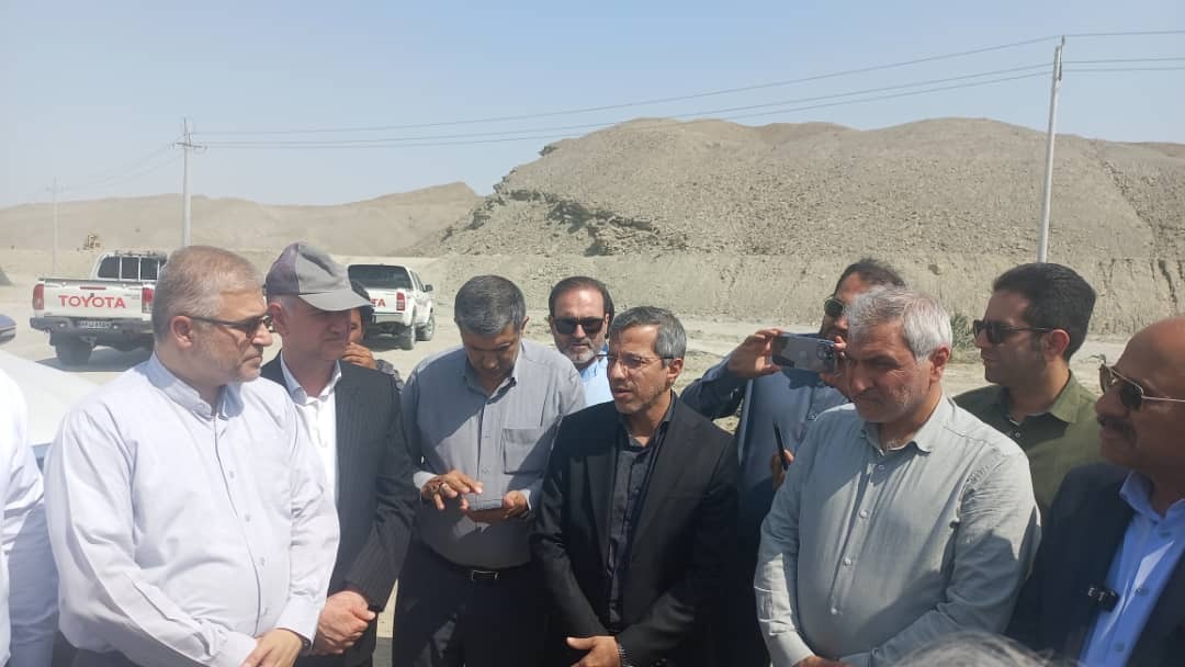 بازدید اعضای فراکسیون کشاورزی مجلس از دشت پلپلک بازدید اعضای فراکسیون کشاورزی مجلس از دشت پلپلک