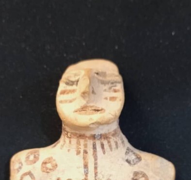 کشف پیکرک سفالی در شهرستان دهلران کشف پیکرک سفالی در شهرستان دهلران