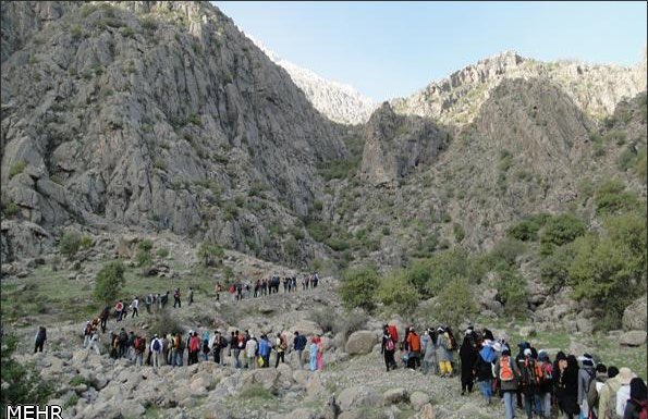 اختصاص ۳ میلیارد تومان برای تقویت شبکه برق روستای گریوان اختصاص ۳ میلیارد تومان برای تقویت شبکه برق روستای گریوان
