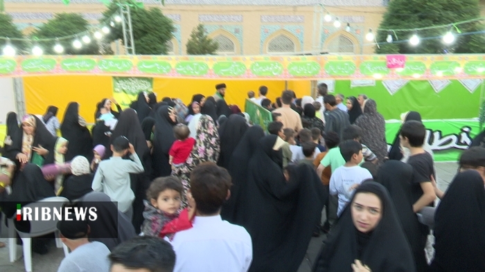 برپایی نمایشگاه غدیر در صحن جوادالائمه حرم مطهر حضرت معصومه (س)