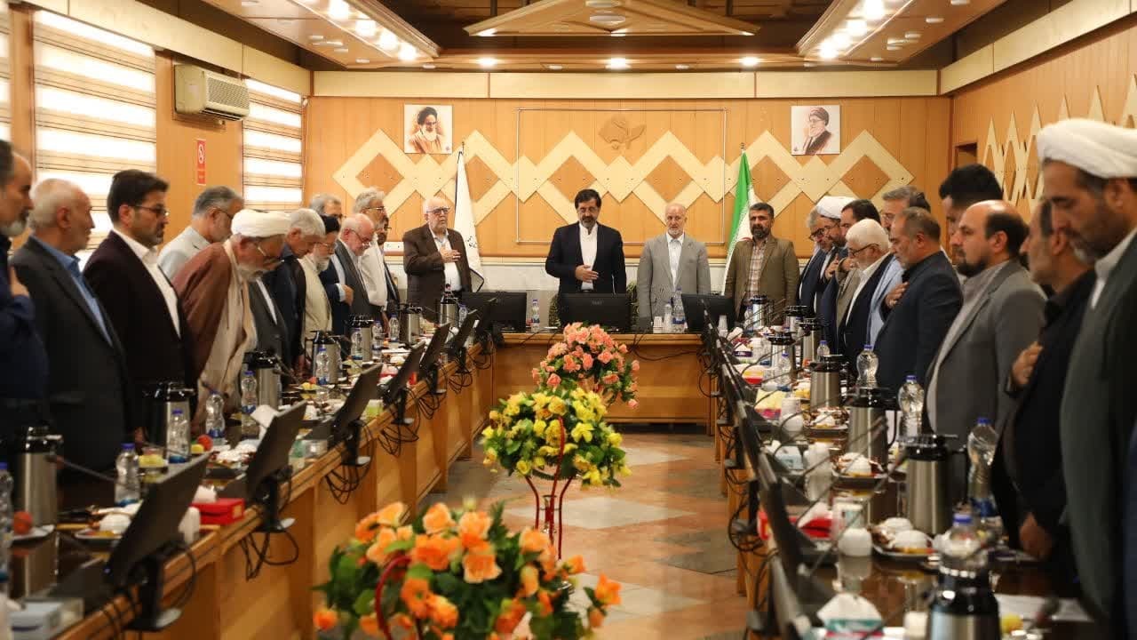 وحدت ملی، رمز پیروزی در برابر دشمنان است