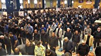 اقامه نماز ظهر عاشورا به یاد آخرین نماز شهدای دشت کربلا