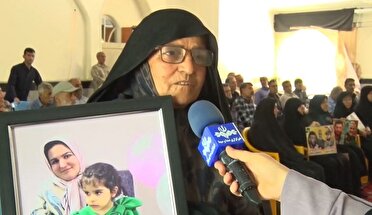 استمرار شعار مرگ بر آمریکا و مرگ بر اسرائیل خواسته خانواده شهدا