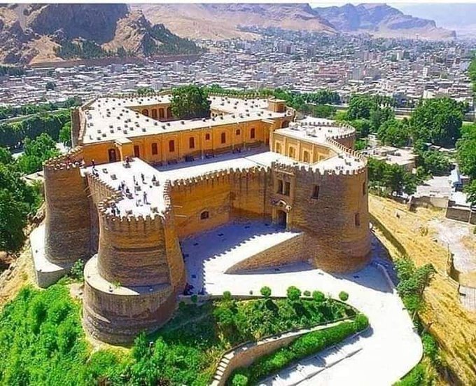 جابجایی پادگان سپاه از مجاورت قلعه فلک الافلاک، پاییز امسال
