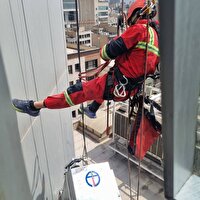 سقوط بالابر در خیابان ولیعصر؛ یک کشته و یک مصدوم