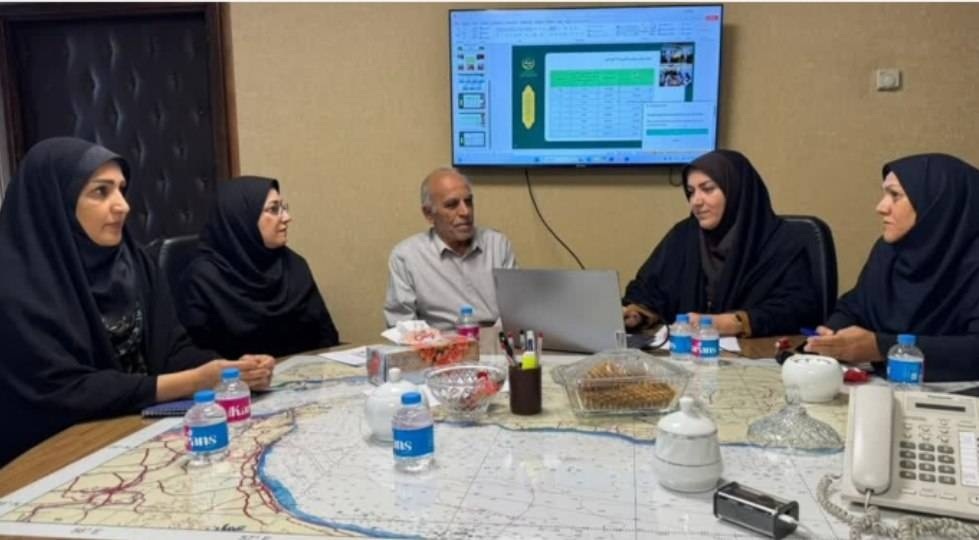 حمایت از بانوان روستایی و عشایر در پرورش صدف و ماهی