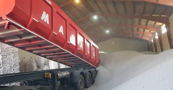 تأمین و توزیع ۲ هزار و ۳۶۰ تن کود کشاورزی در مهاباد تأمین و توزیع ۲ هزار و ۳۶۰ تن کود کشاورزی در مهاباد