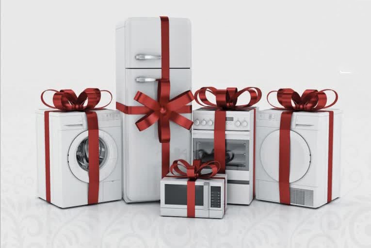 اهدا جهیزیه به نوعروسان مددجوی هرمزگانی اهدا جهیزیه به نوعروسان مددجوی هرمزگانی