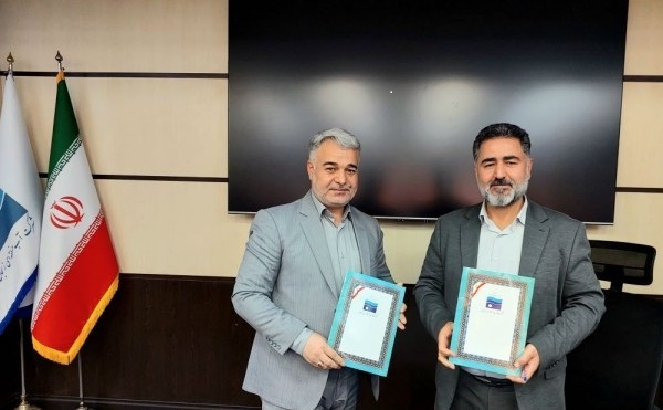 تفاهم‌نامه‌ای برای توسعه فعالیت‌های علمی و حل مسائل صنعت آب با کمک نخبگان