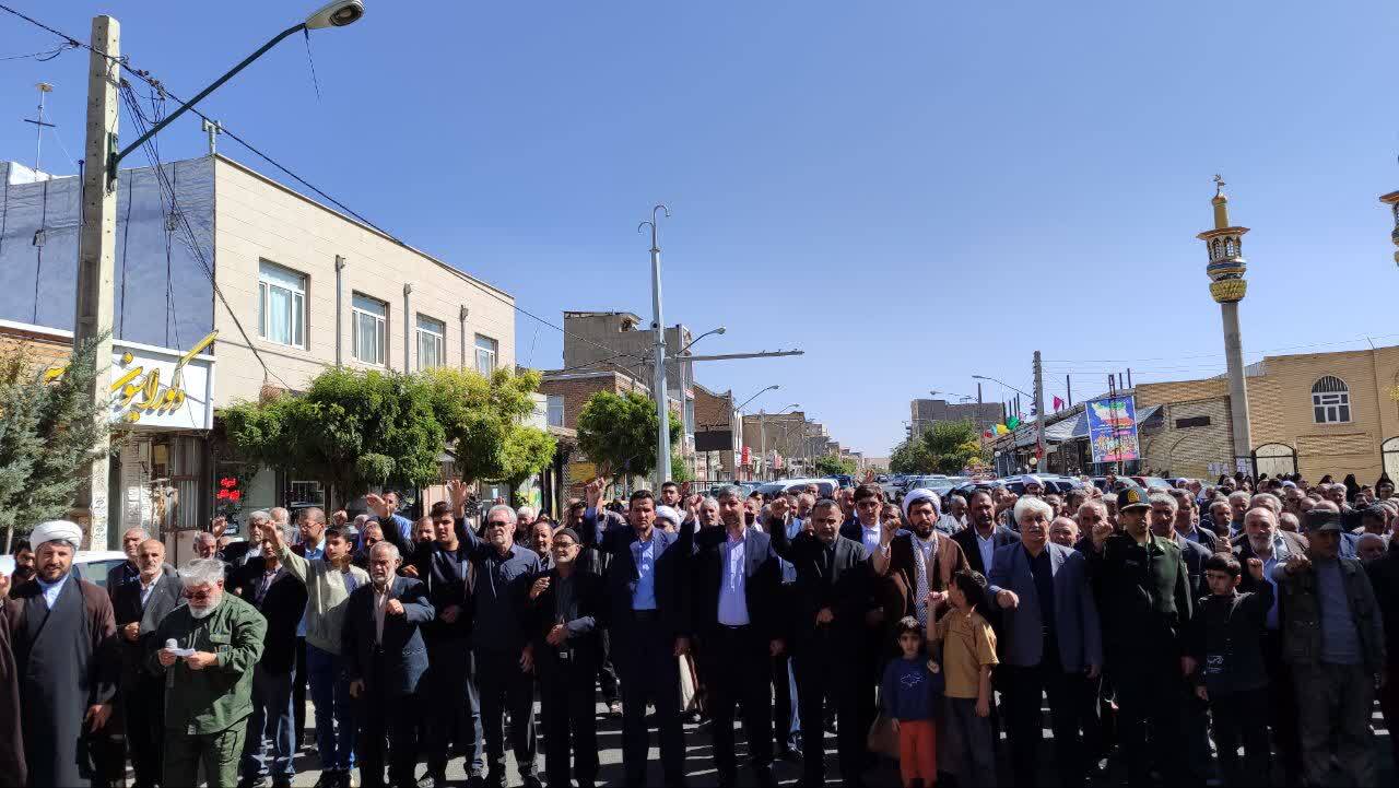 راهپیمایی بشارت نصر در تکاب