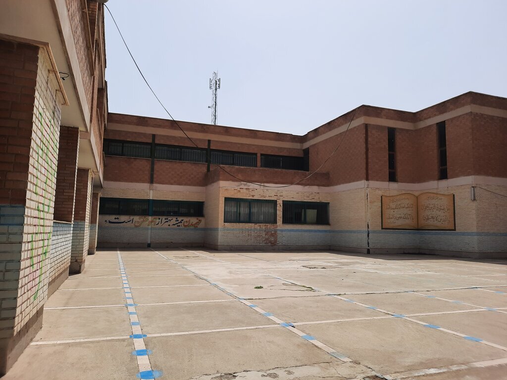 ۶ مدیر مدرسه عزل شدند