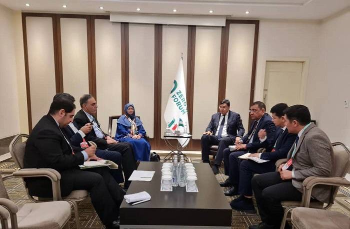 تشکیل کارگروه ایران و ازبکستان برای مقابله گردوغبار تشکیل کارگروه ایران و ازبکستان برای مقابله گردوغبار