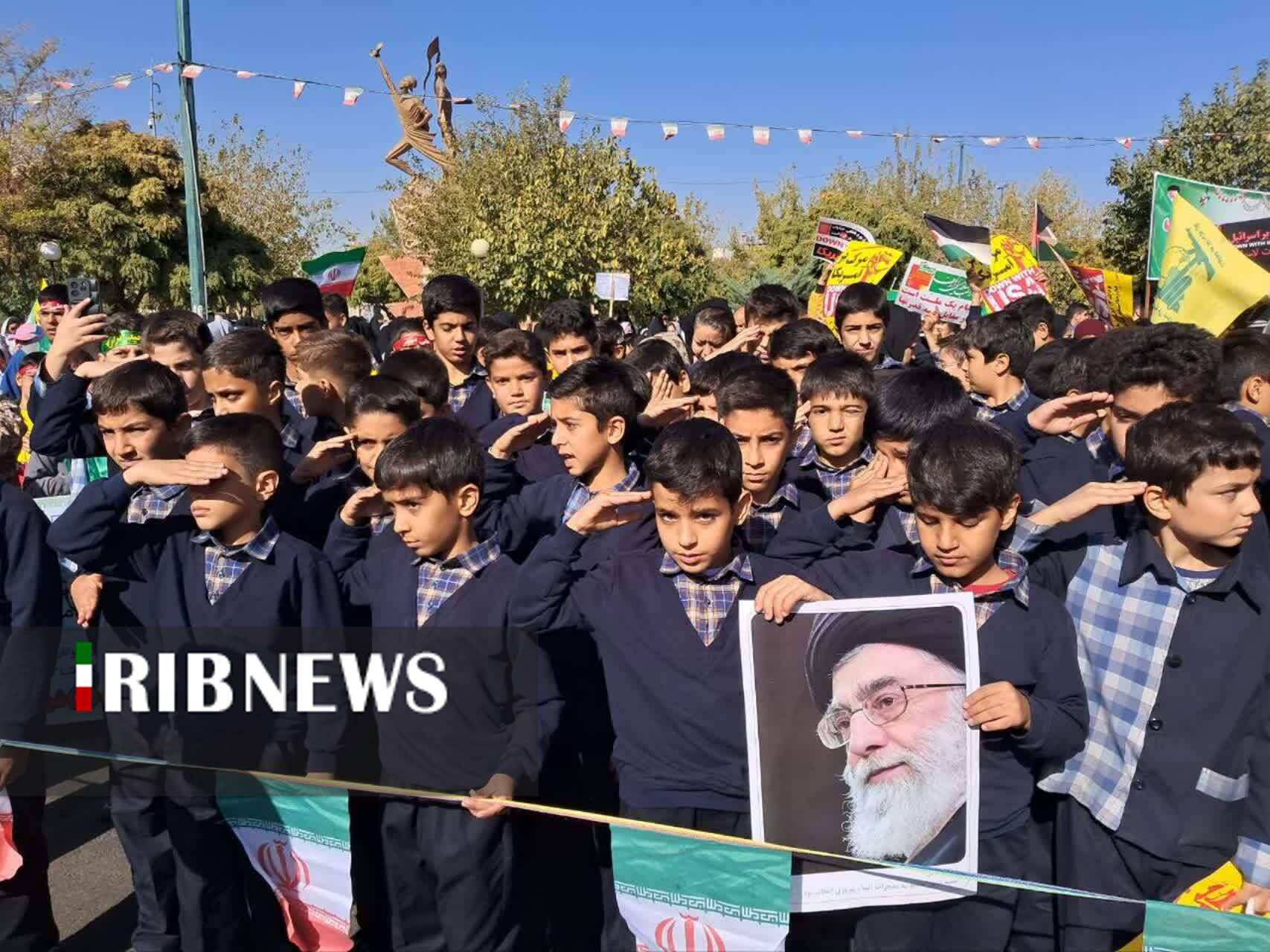 «یوم‌الله سیزده آبان»، نقطه کانونی تقابل گفتمانی جمهوری اسلامی با نظام سلطه جهانی