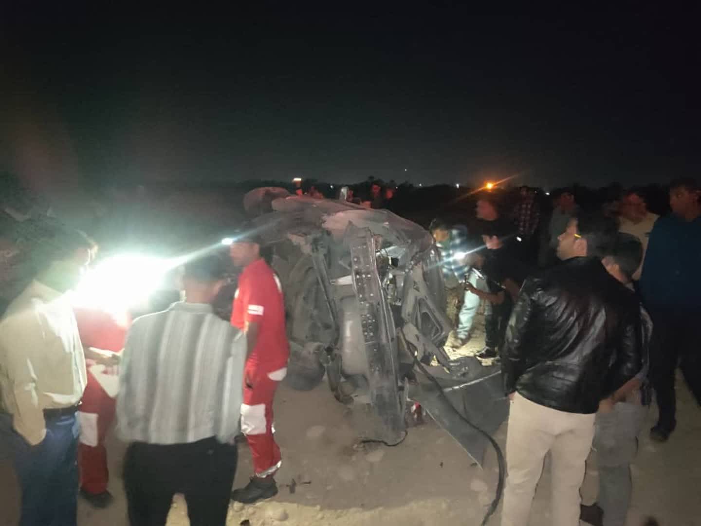 یک مصدوم و ۲ جان باخته بر اثر واژگونی سواری پژو ۴۰۵ در جاده داراب