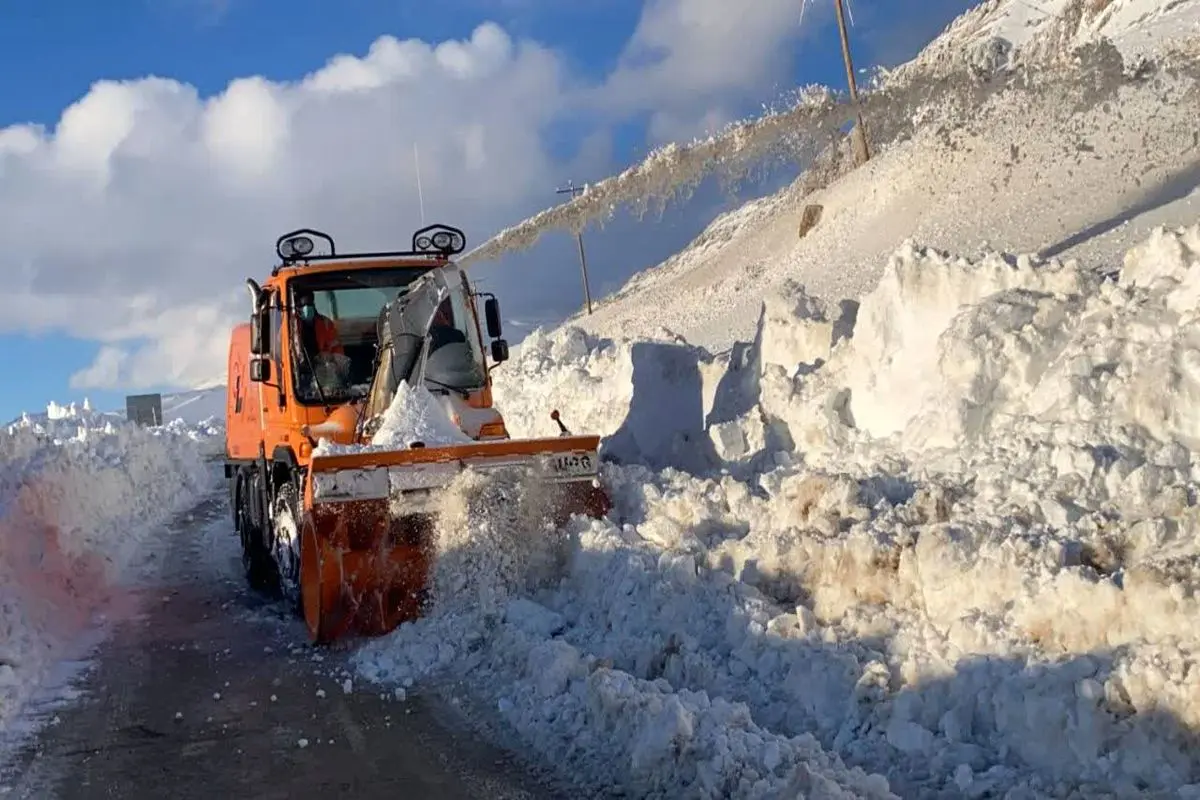 جادههای فارس زیر ذره بین ۸۲ گروه راهداری جادههای فارس زیر ذره بین ۸۲ گروه راهداری