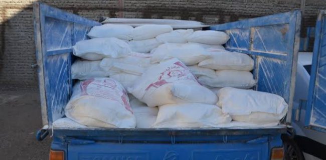 چهار خودرو حامل آرد غیرمجاز در بوکان توقیف شد