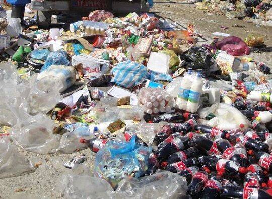 کشف و امحاء بیش از ۵ تن موادغذایی غیر بهداشتی و فاقد مشخصات در اهواز کشف و امحاء بیش از ۵ تن موادغذایی غیر بهداشتی و فاقد مشخصات در اهواز