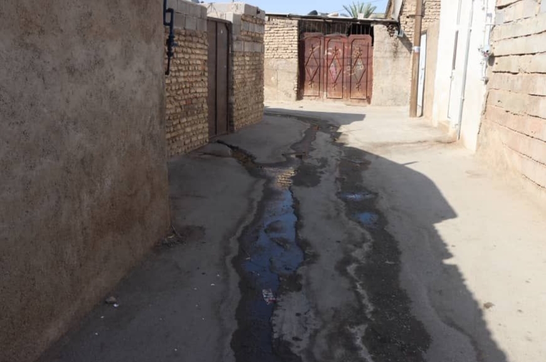 وضعیت آسفالت جاده بستان آباد به بناب نامناسب است