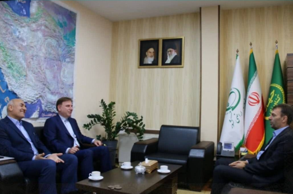 واگذاری زمین برای ساخت نیروگاه خورشیدی تسریع شود