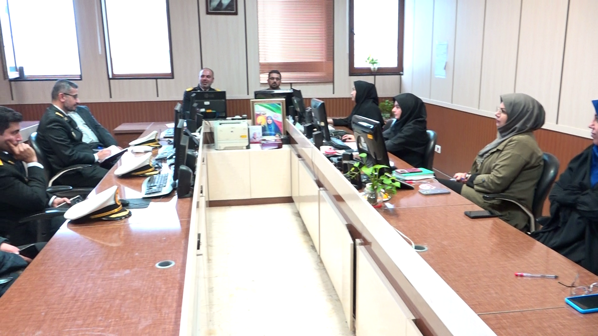 حضور فرمانده آموزش تخصص‌های دریایی باقرالعلوم (رشت) در جمع خانواده خبر