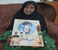 مادر شهید باستی تختی به فرزند شهیدش پیوست