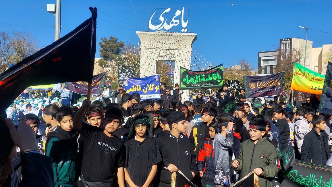 تجمع نوگلان فاطمی در شهرستان آباده