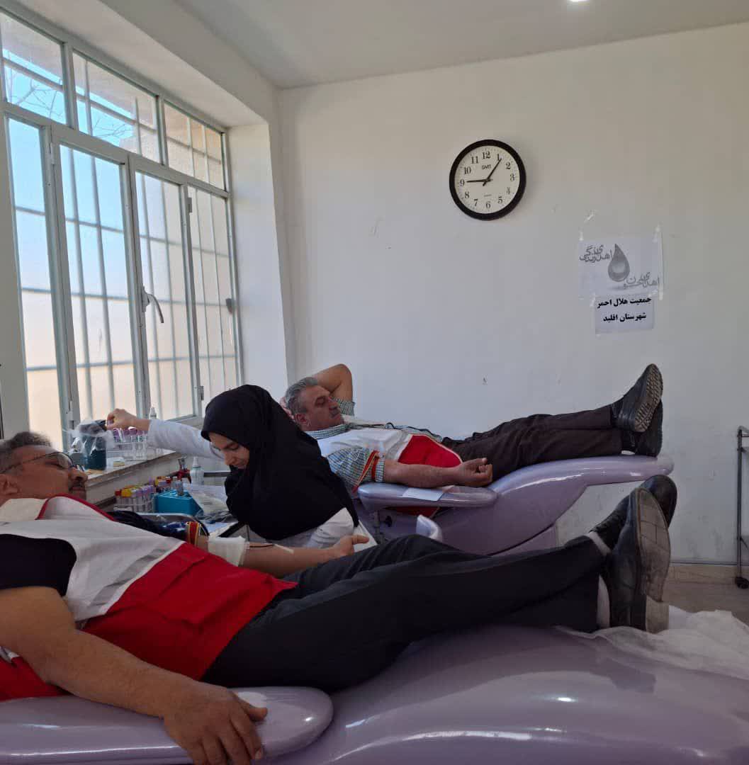 اهدای ۲۰ واحد خون در اقلید