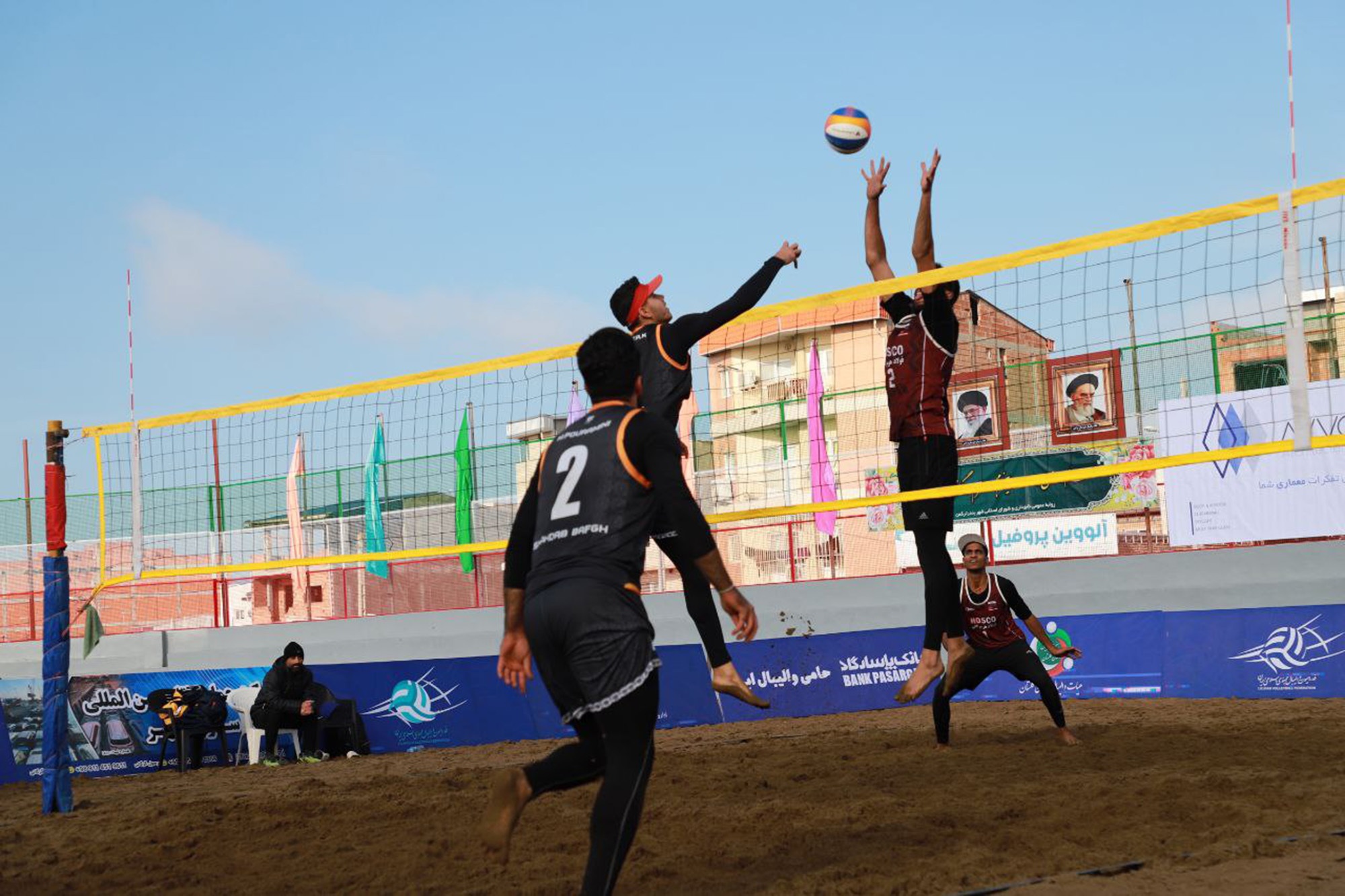 آغاز هفته سوم لیگ برتر والیبال ساحلی از بندر ترکمن آغاز هفته سوم لیگ برتر والیبال ساحلی از بندر ترکمن