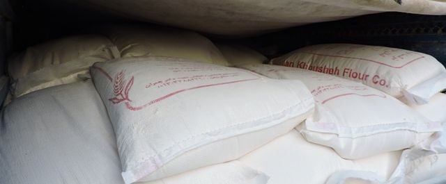 کشف بیش از ۲ تن آرد احتکاری در تالش کشف بیش از ۲ تن آرد احتکاری در تالش