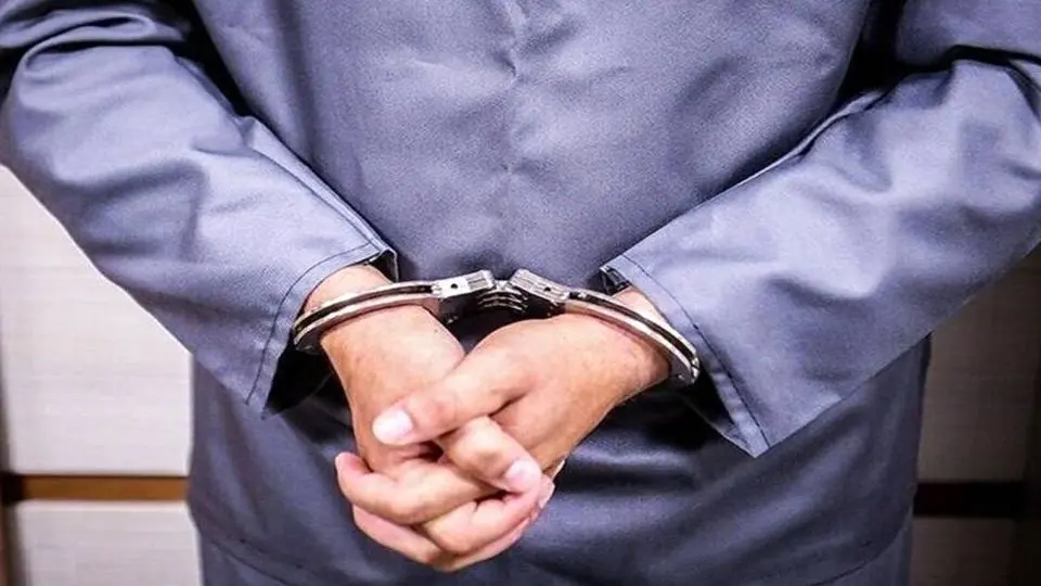 سارق اماکن دولتی در شهر ری به دام افتاد سارق اماکن دولتی در شهر ری به دام افتاد