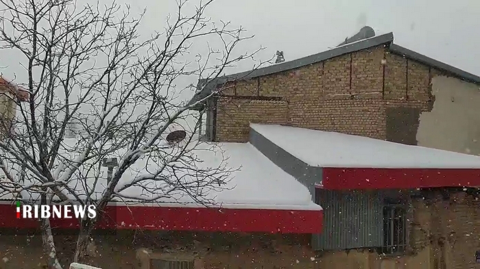 بارش باران و برف در قم