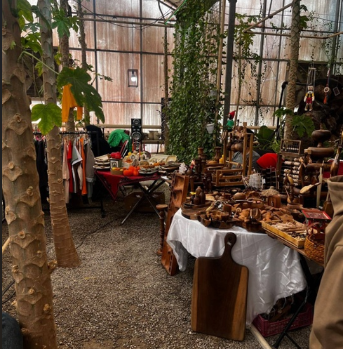 حمایت از تولیدات بومی با برگزاری نمایشگاه های صنایع‌دستی