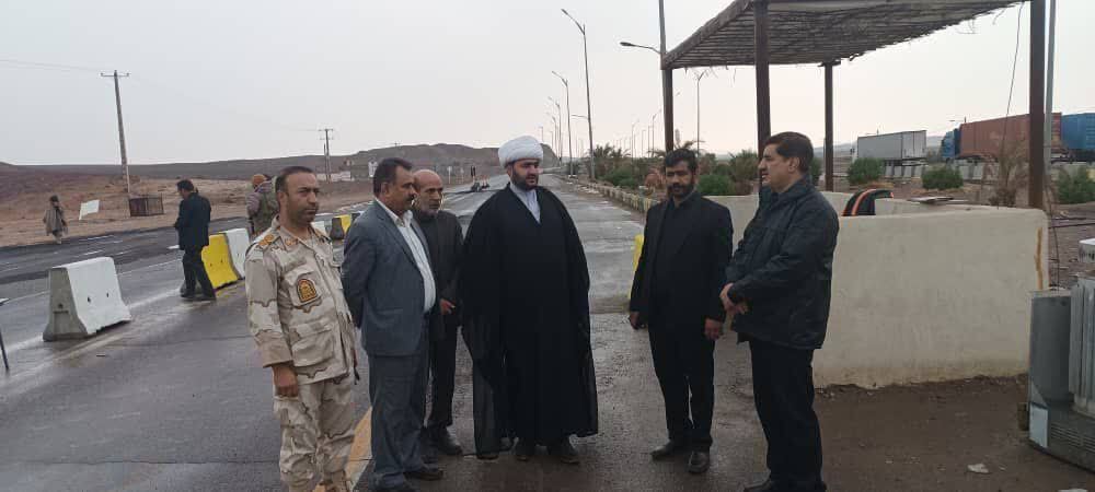 بازدید میدانی مقامات قضائی و امنیتی از ایست و بازرسی فهرج