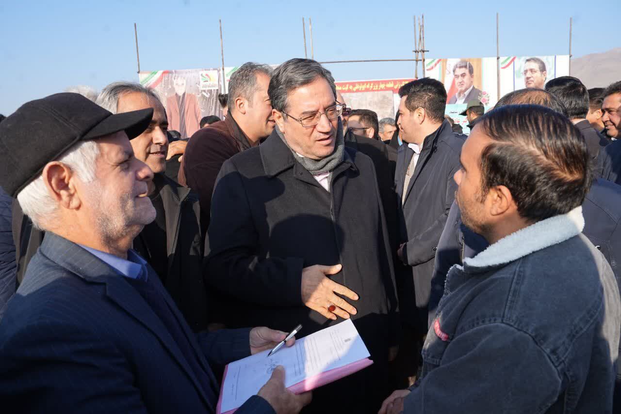 برگزاری آیین آغاز عملیات اجرایی قطعه ۴ محور ایواوغلی - گیت منطقه آزاد ماکو