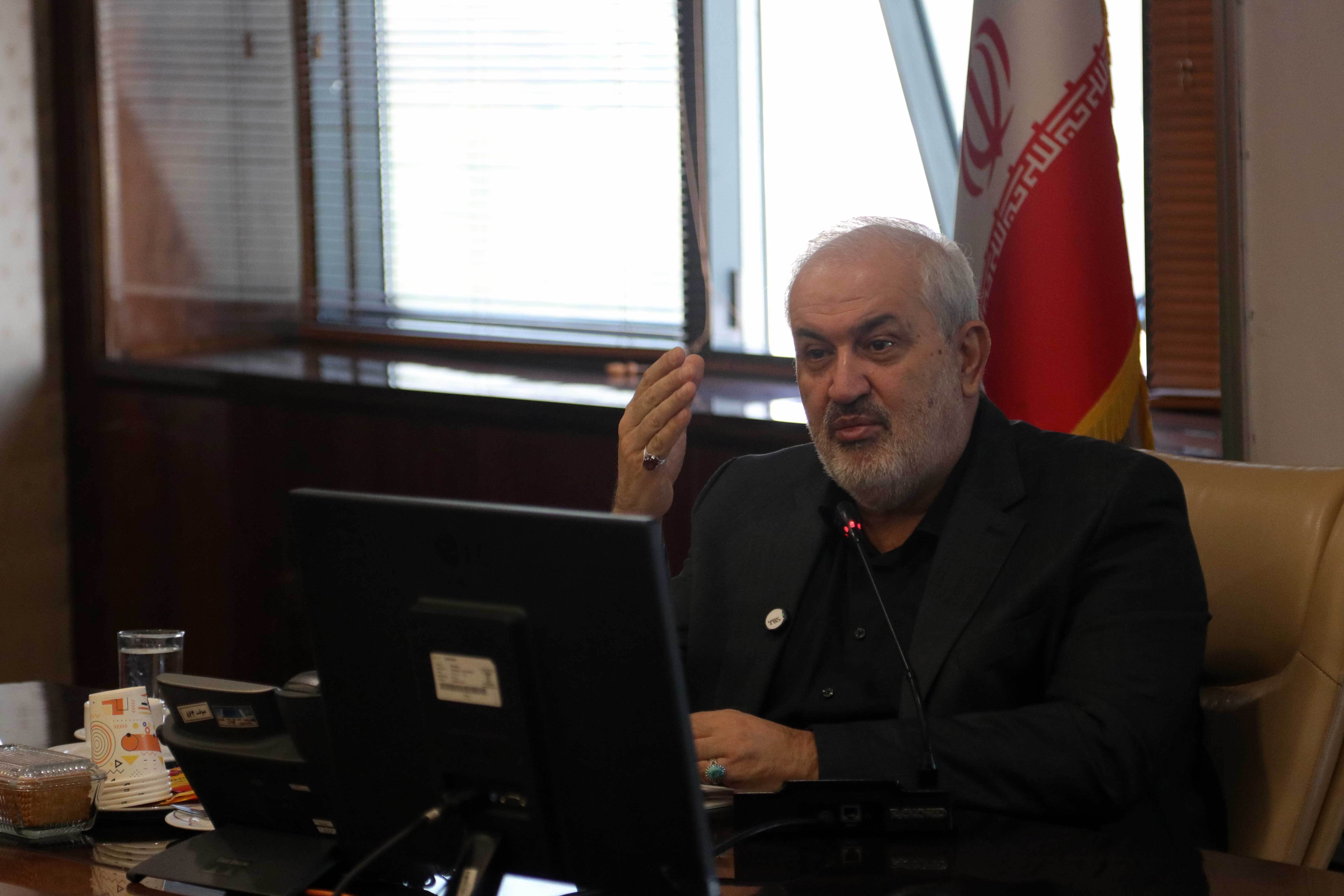 وزیر نیرو: صدور مجوز احداث بیش از ۱۰۰ هزار مگاوات نیروگاه خورشیدی در کشور