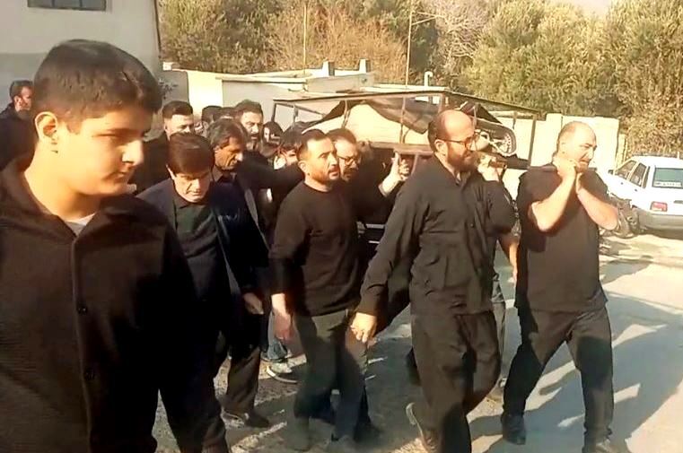 جانباز سرافراز محمود باقری گزنی به همرزمان شهیدش پیوست