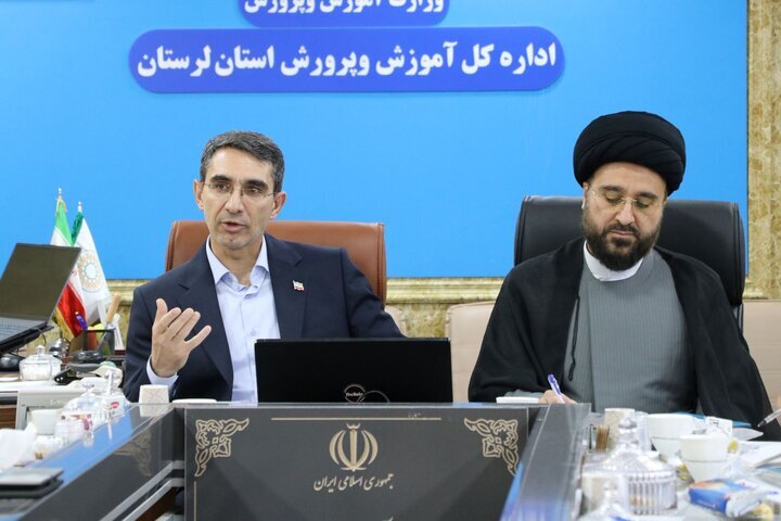 هویتسازی، مسئله مشترک حوزه و آموزش و پرورش است هویتسازی، مسئله مشترک حوزه و آموزش و پرورش است