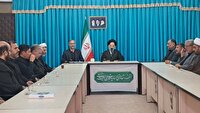 دشمن برای سلطه بر ملت‌ها به دنبال خروج جامعه از مدار قانون است