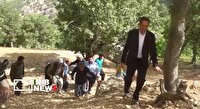 نماینده خرم آباد بی واسطه پای صحبتهای مردم کوه کلا لرستان