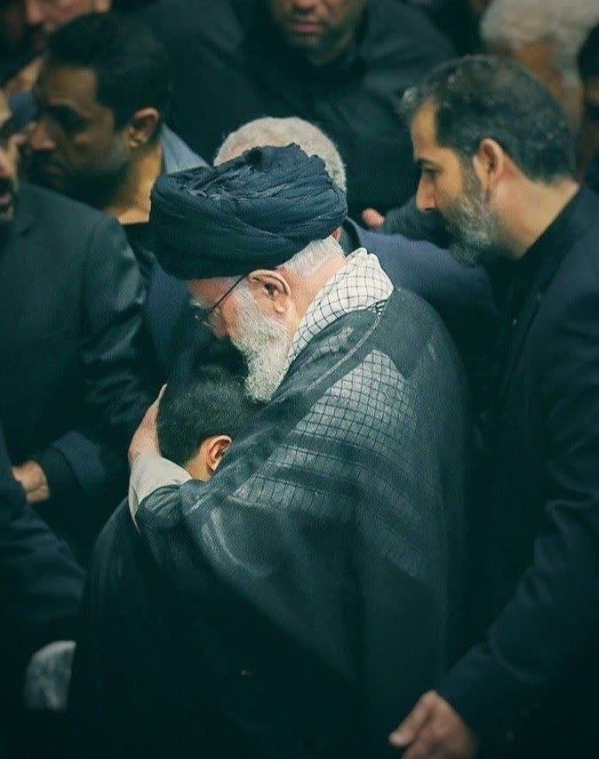 جاوید باد نام تو ای رهبر شهید ... جاوید باد نام تو ای رهبر شهید ...