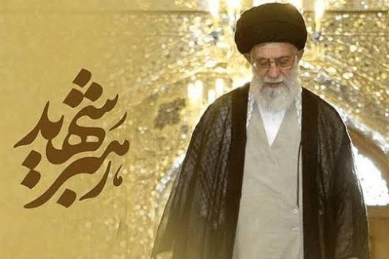 چهار ماه از آن روز داغ میگذرد... چهار ماه از آن روز داغ میگذرد...